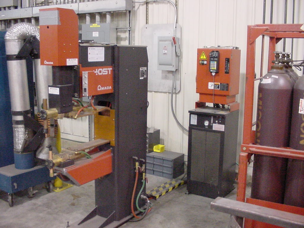 Spot Welder 1.jpg